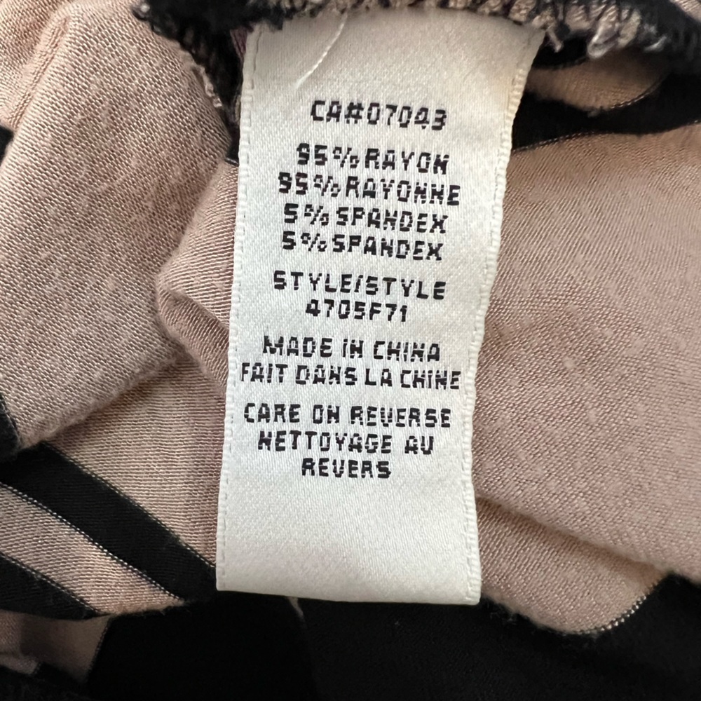 Stylish Black and Cream Women's Top - Picture 8 of 8